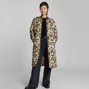 Everlane Camouflage Puffer Coat- Sold Out online